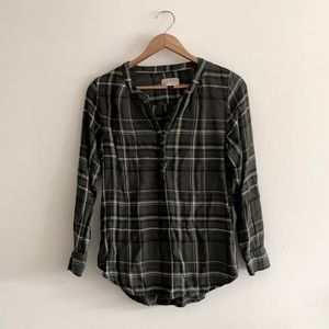 2 / $15 Soft Plaid Tunic | XS | Universal thread - sage green, white, black